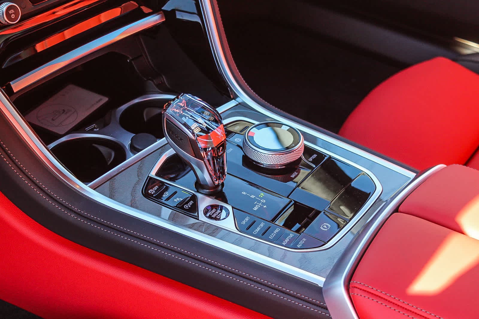 Thumbnail: 2026 BMW 8 Series - 19