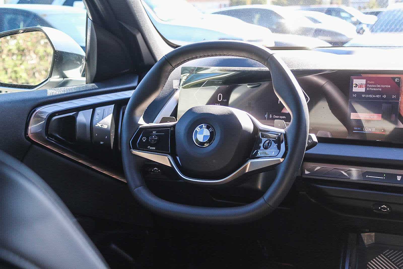 Thumbnail: 2025 BMW X3 - 15