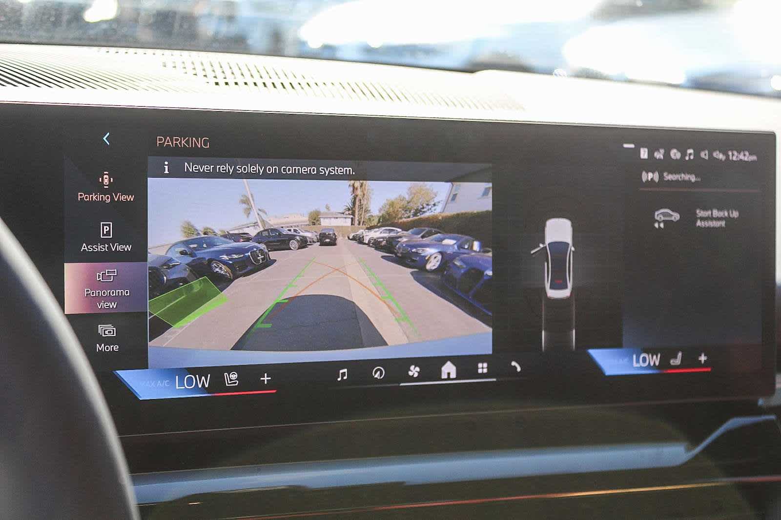 Thumbnail: 2026 BMW 5 Series - 23