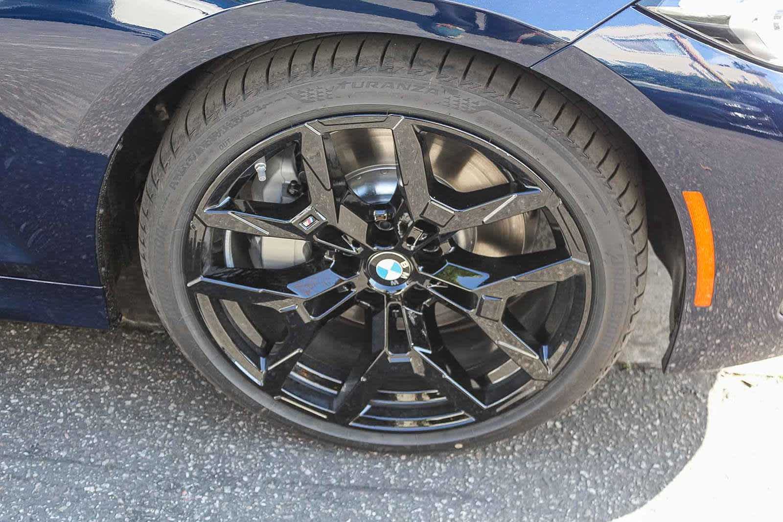 Thumbnail: 2026 BMW 3 Series - 9