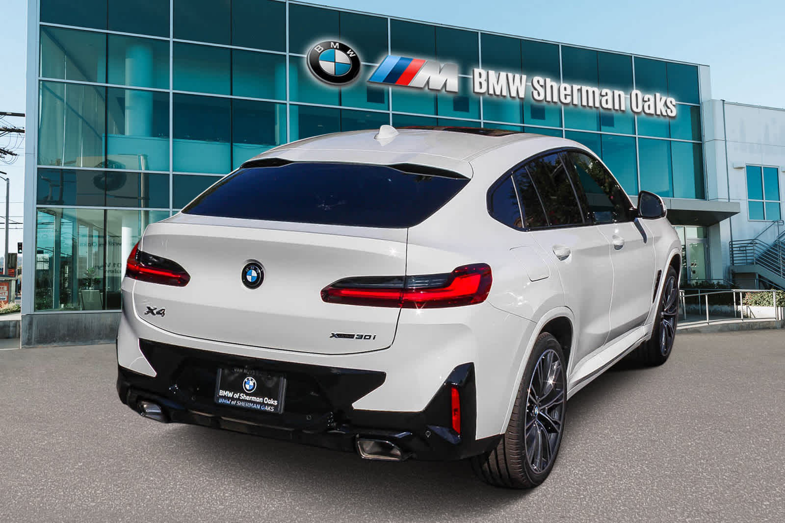 Thumbnail: 2025 BMW X4 - 4