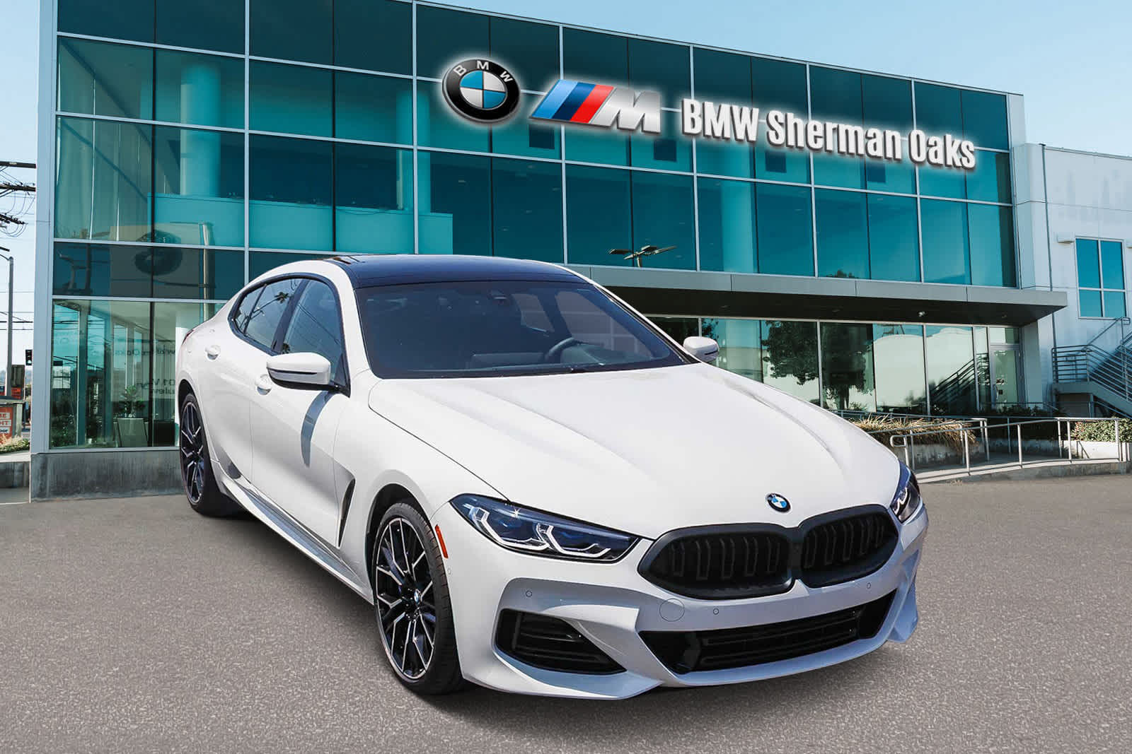 Thumbnail: 2026 BMW 8 Series - 3