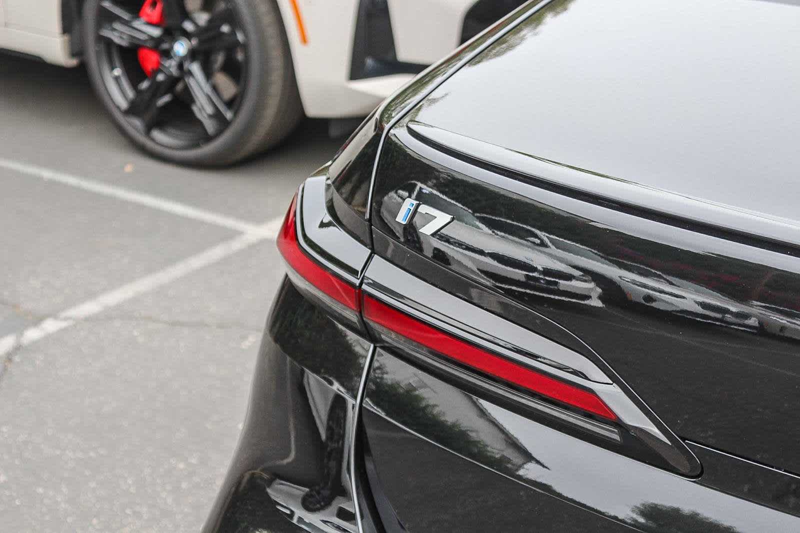 Thumbnail: 2026 BMW i7 - 7