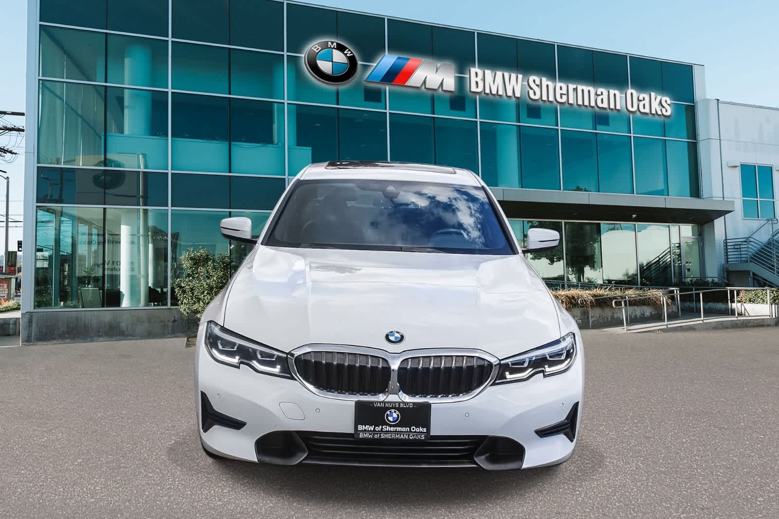 Thumbnail: 2020 BMW 3 Series - 2