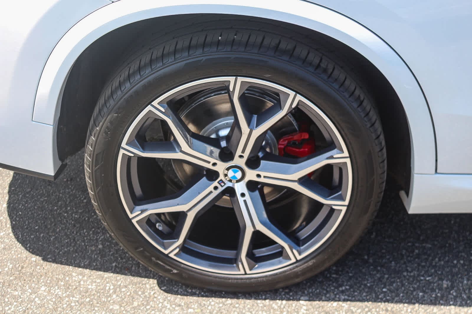 2023 BMW X5 xDrive40i photo 3