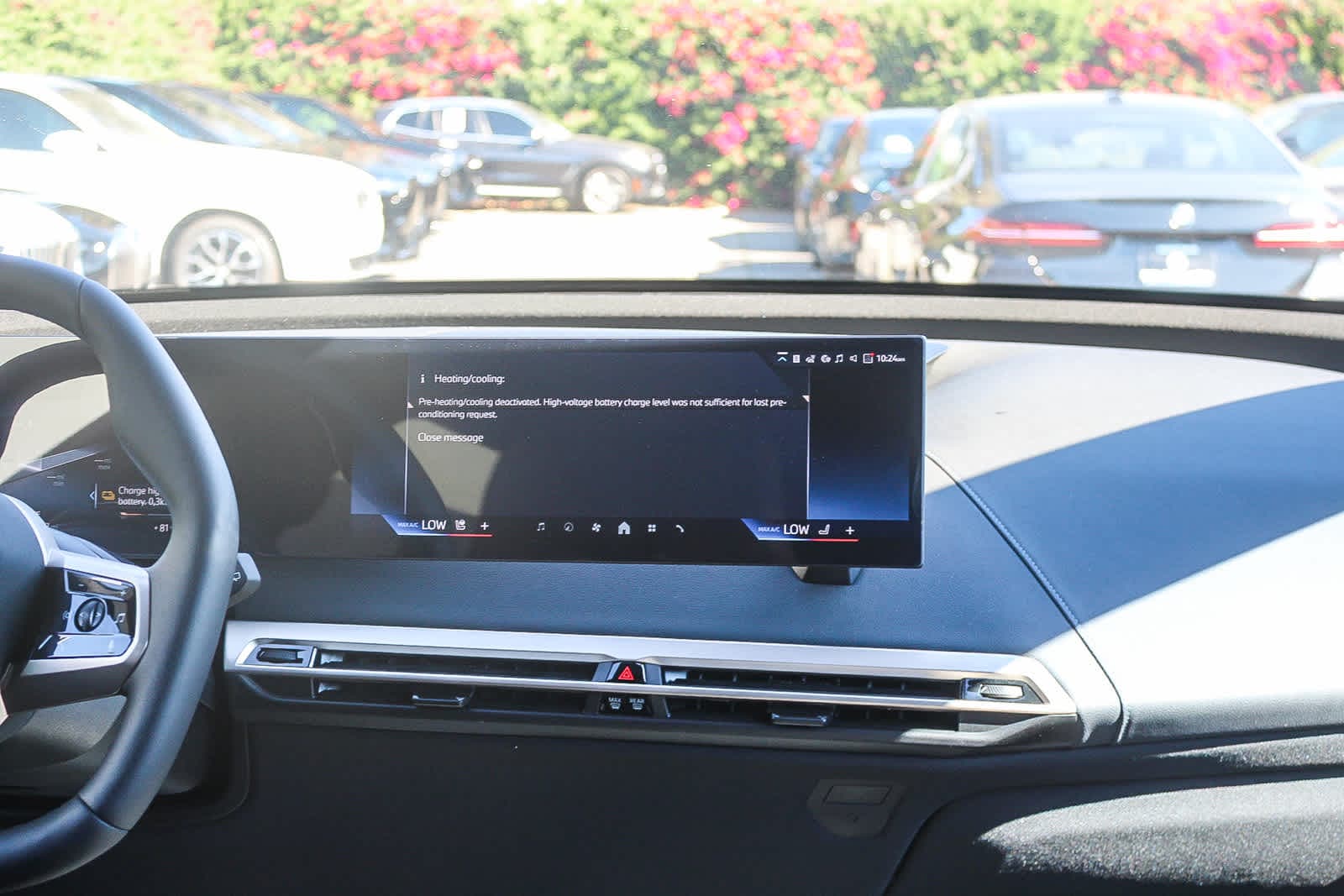 Thumbnail: 2026 BMW iX - 13