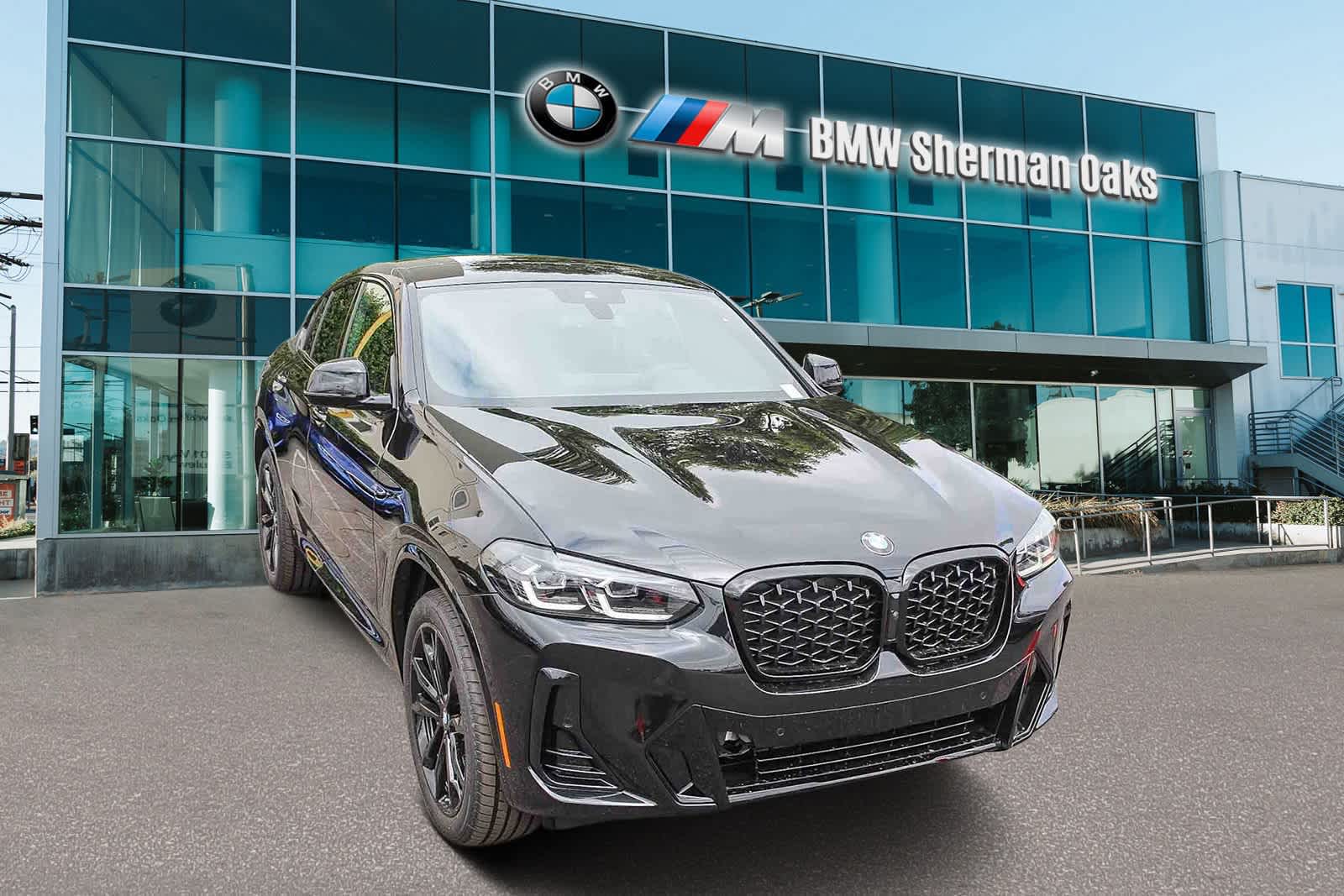 Thumbnail: 2025 BMW X4 - 3