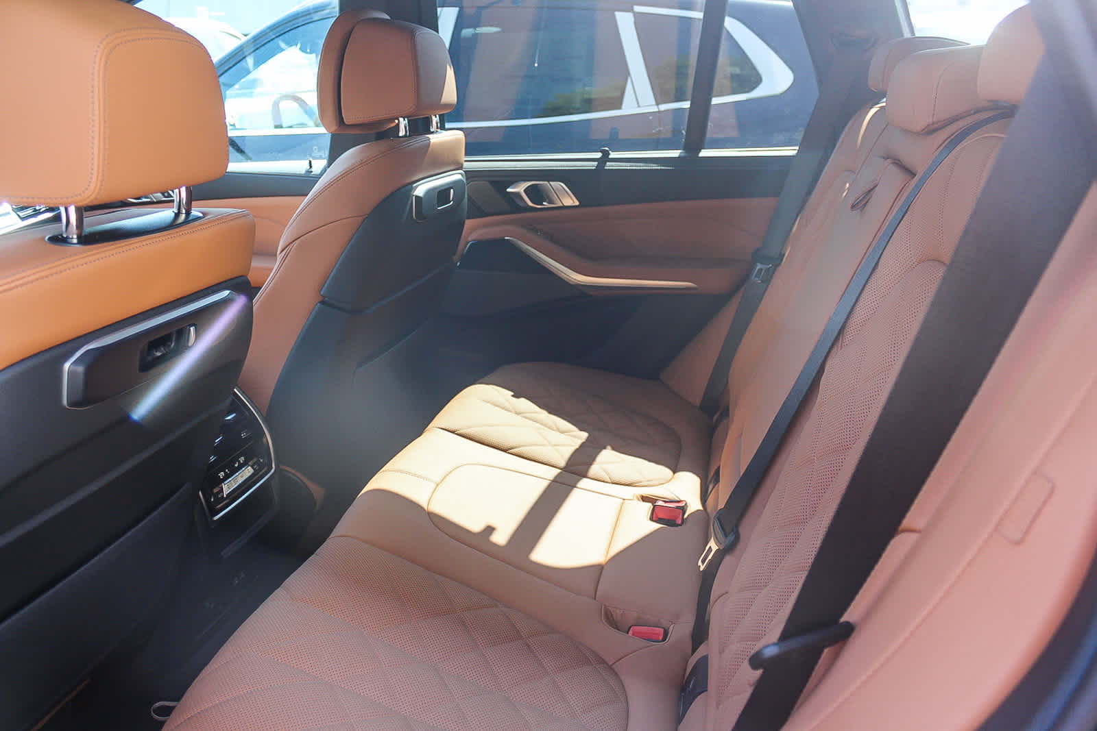 Thumbnail: 2026 BMW X5 - 15