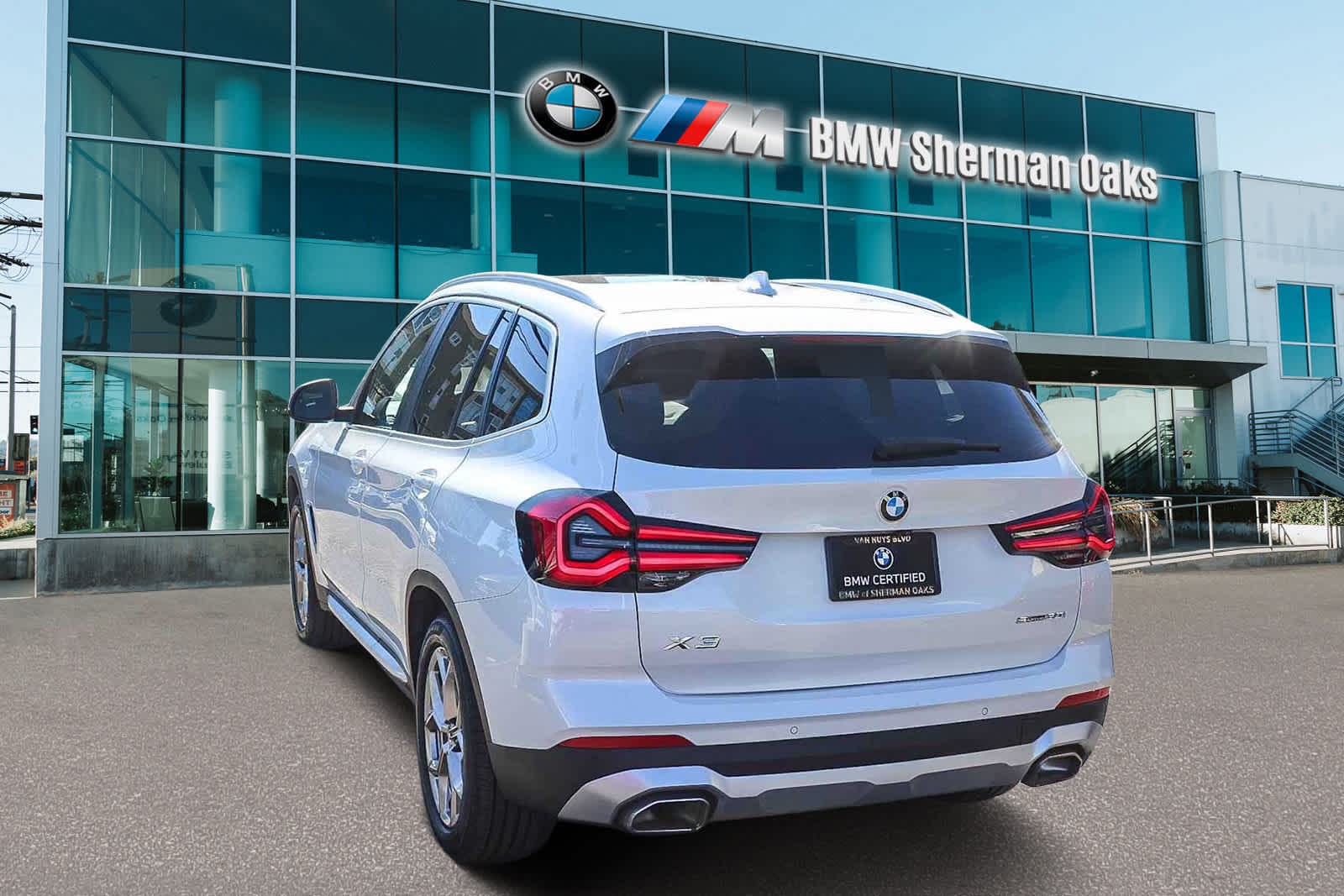 Thumbnail: 2023 BMW X3 - 12