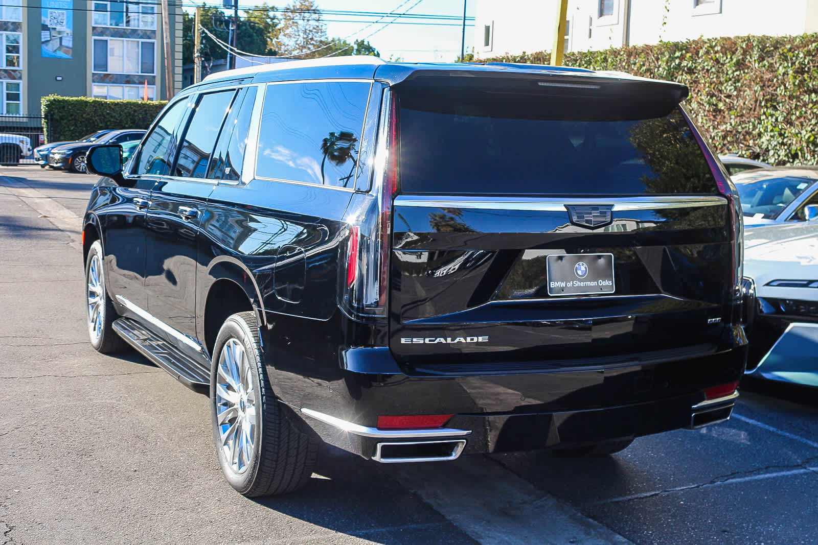 Thumbnail: 2024 Cadillac Escalade - 6