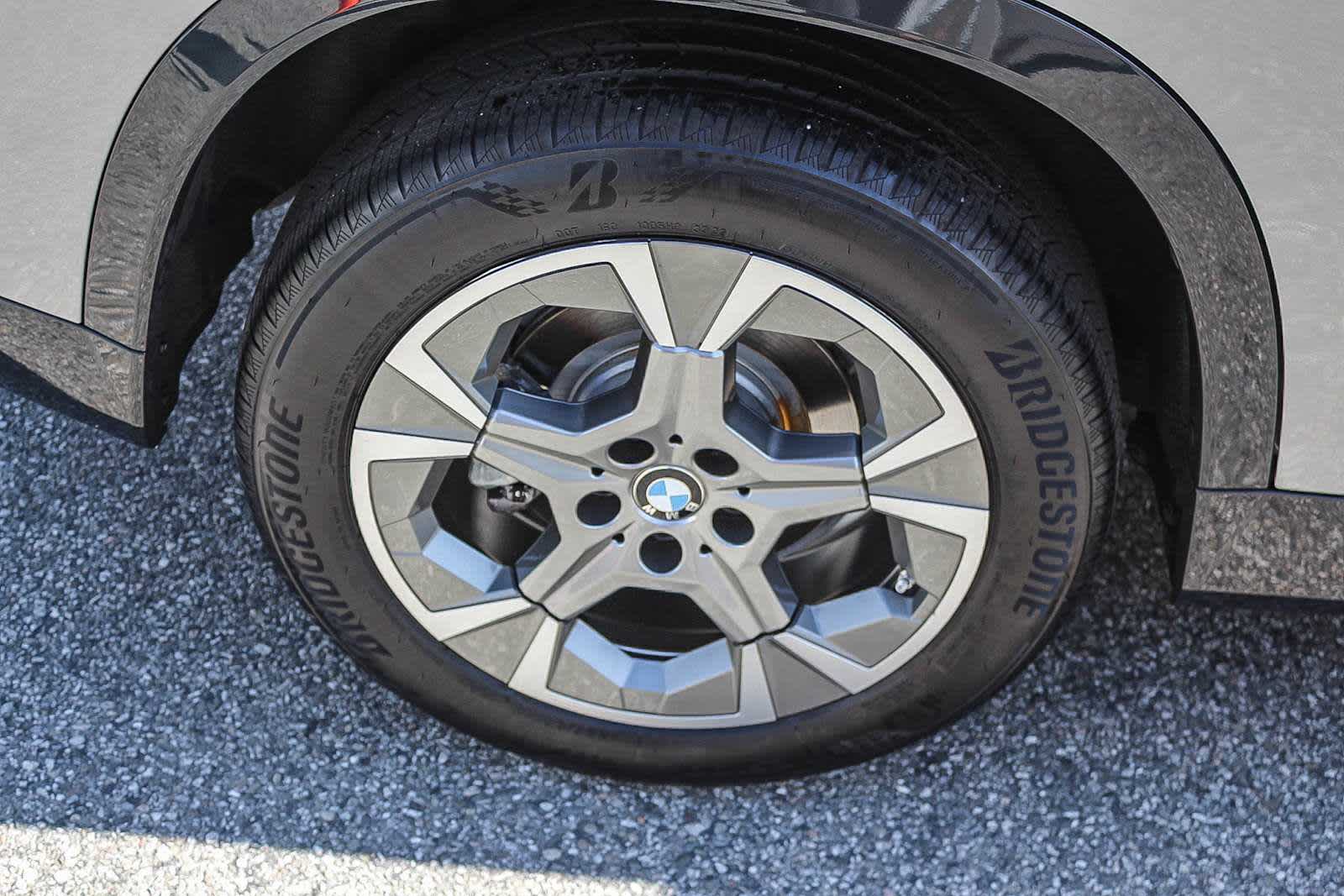 Thumbnail: 2023 BMW X1 - 8