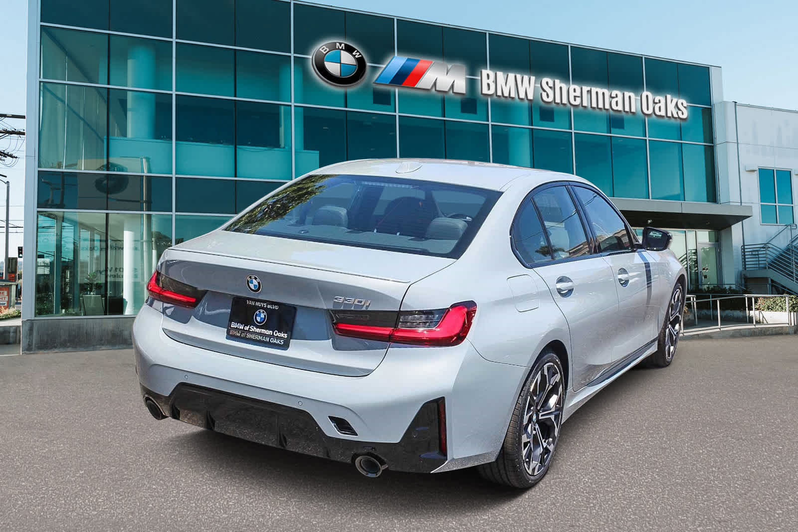 2025 Bmw 330i photo 4