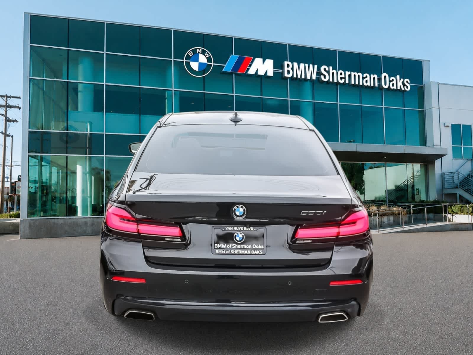 Thumbnail: 2021 BMW 5 Series - 5