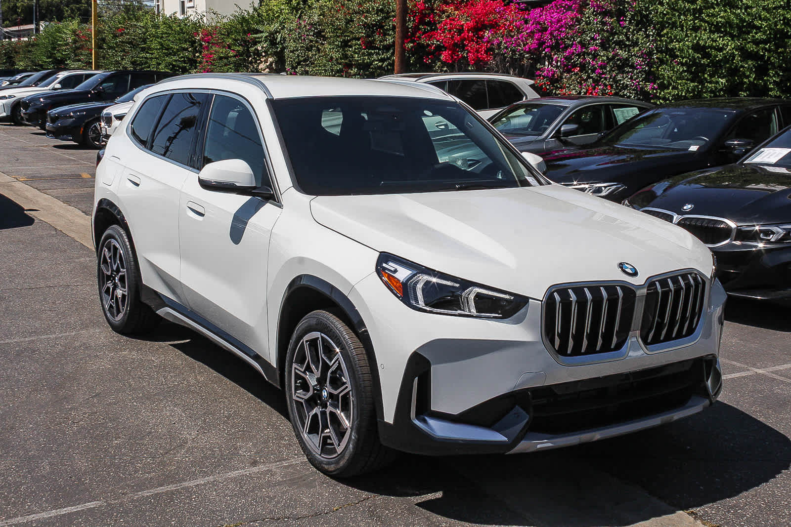 Thumbnail: 2026 BMW X1 - 4