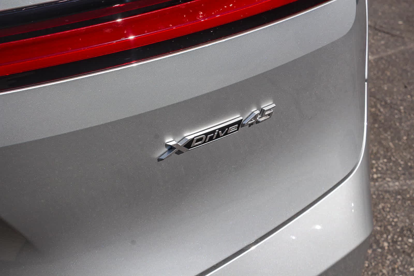 Thumbnail: 2026 BMW iX - 25