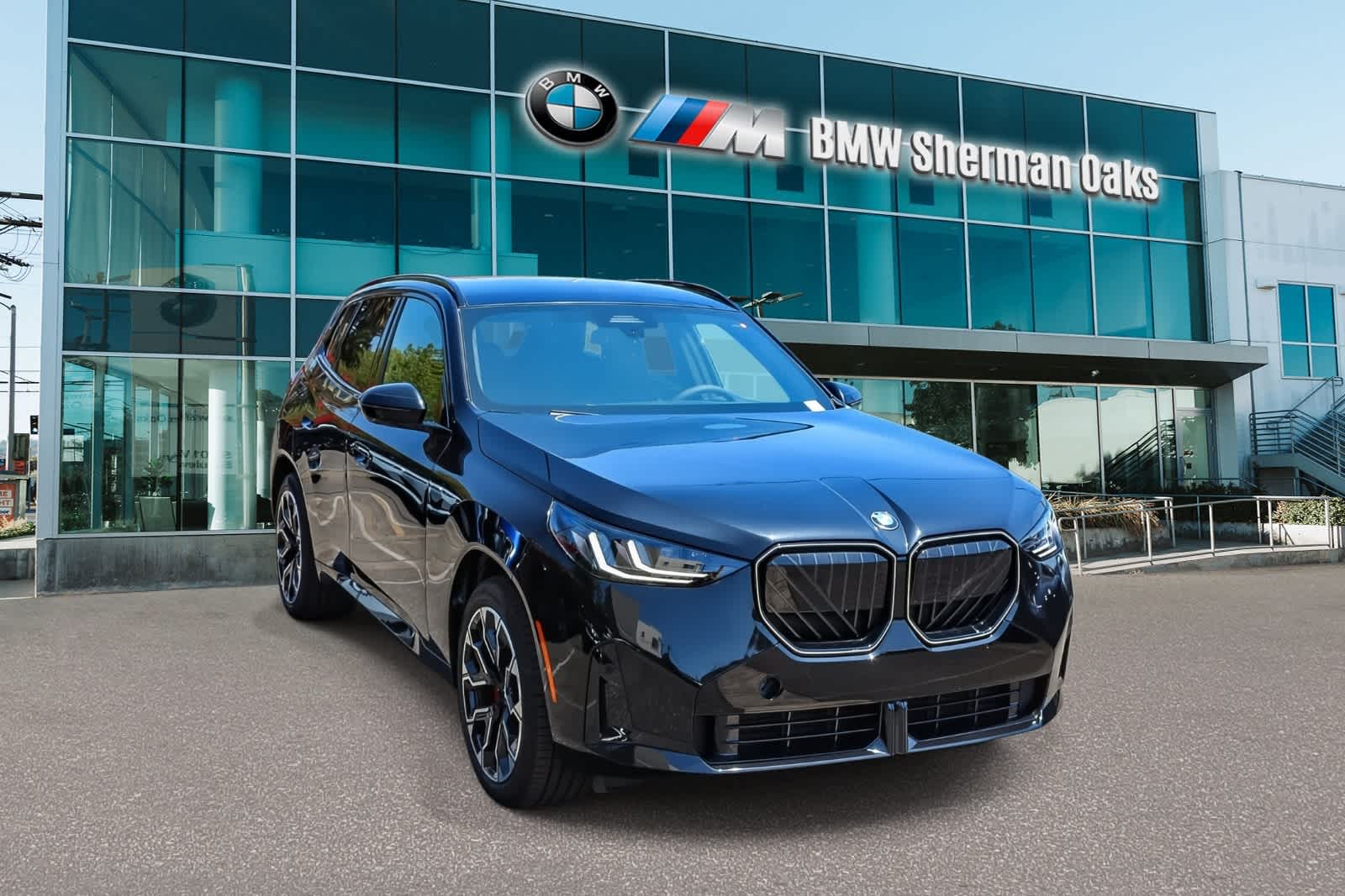 2025 BMW X3 30 xDrive photo 2