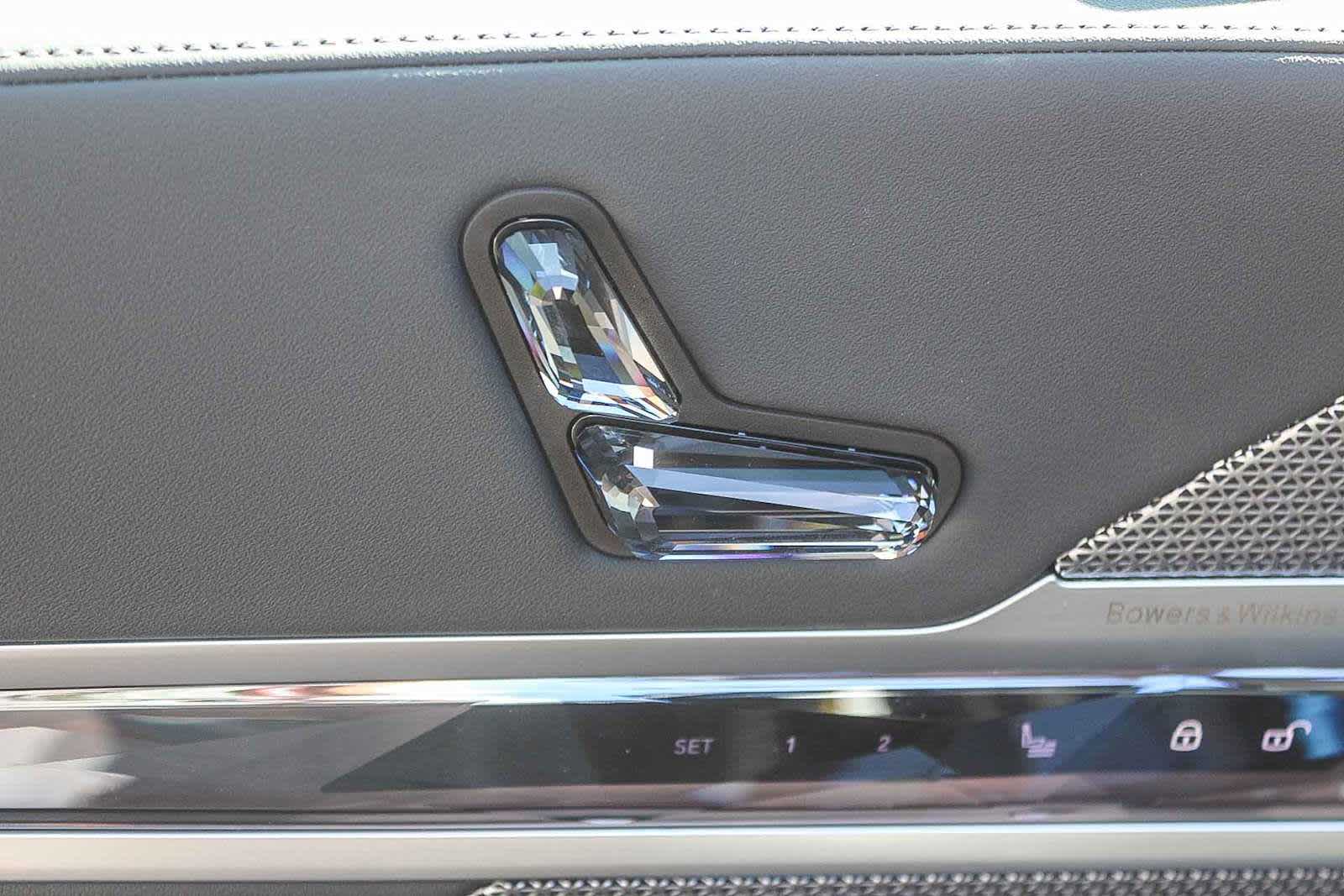 Thumbnail: 2026 BMW i7 - 22