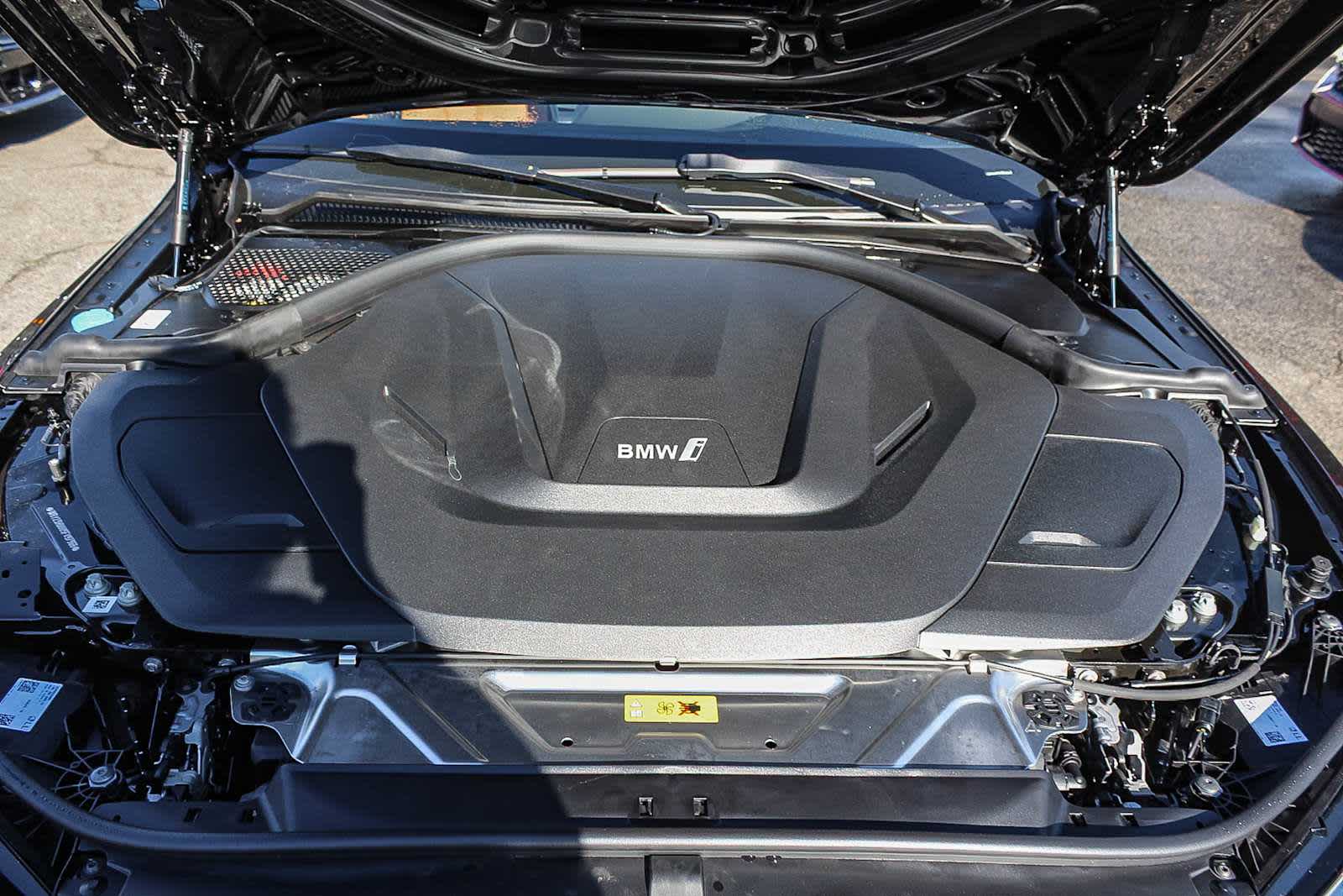 Thumbnail: 2025 BMW i4 - 26