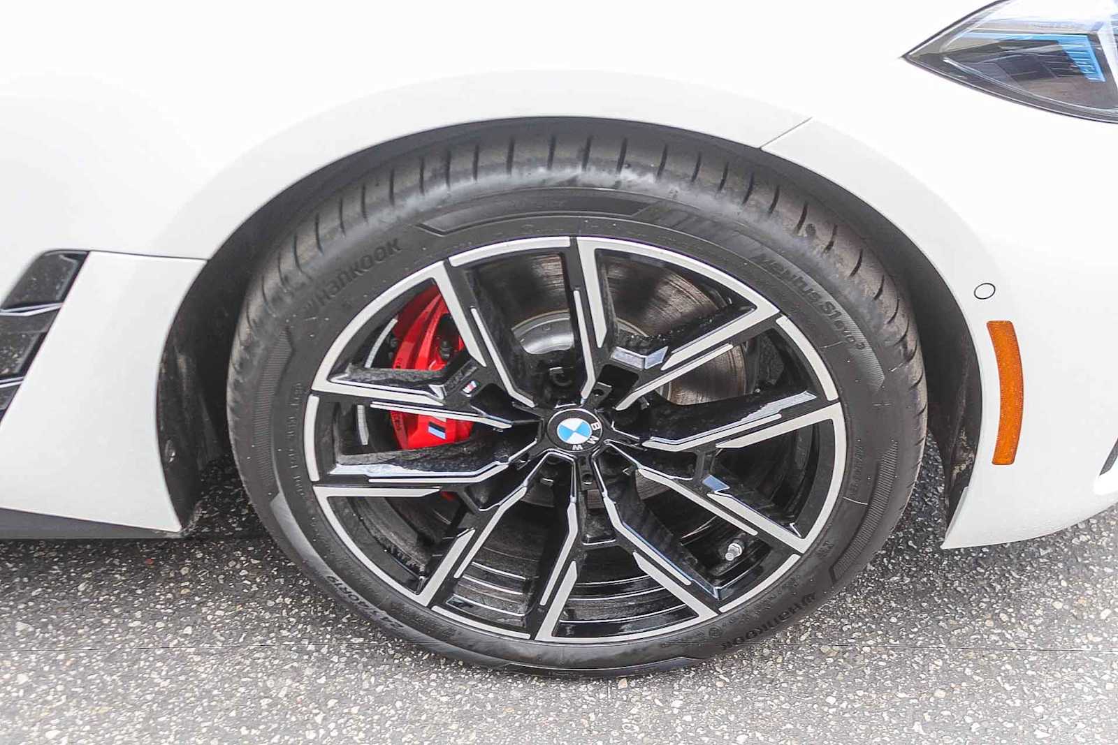 Thumbnail: 2026 BMW i4 - 9