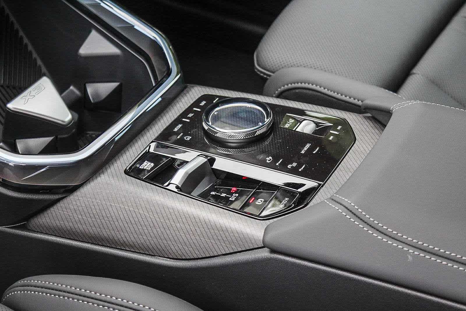 Thumbnail: 2026 BMW X3 - 19