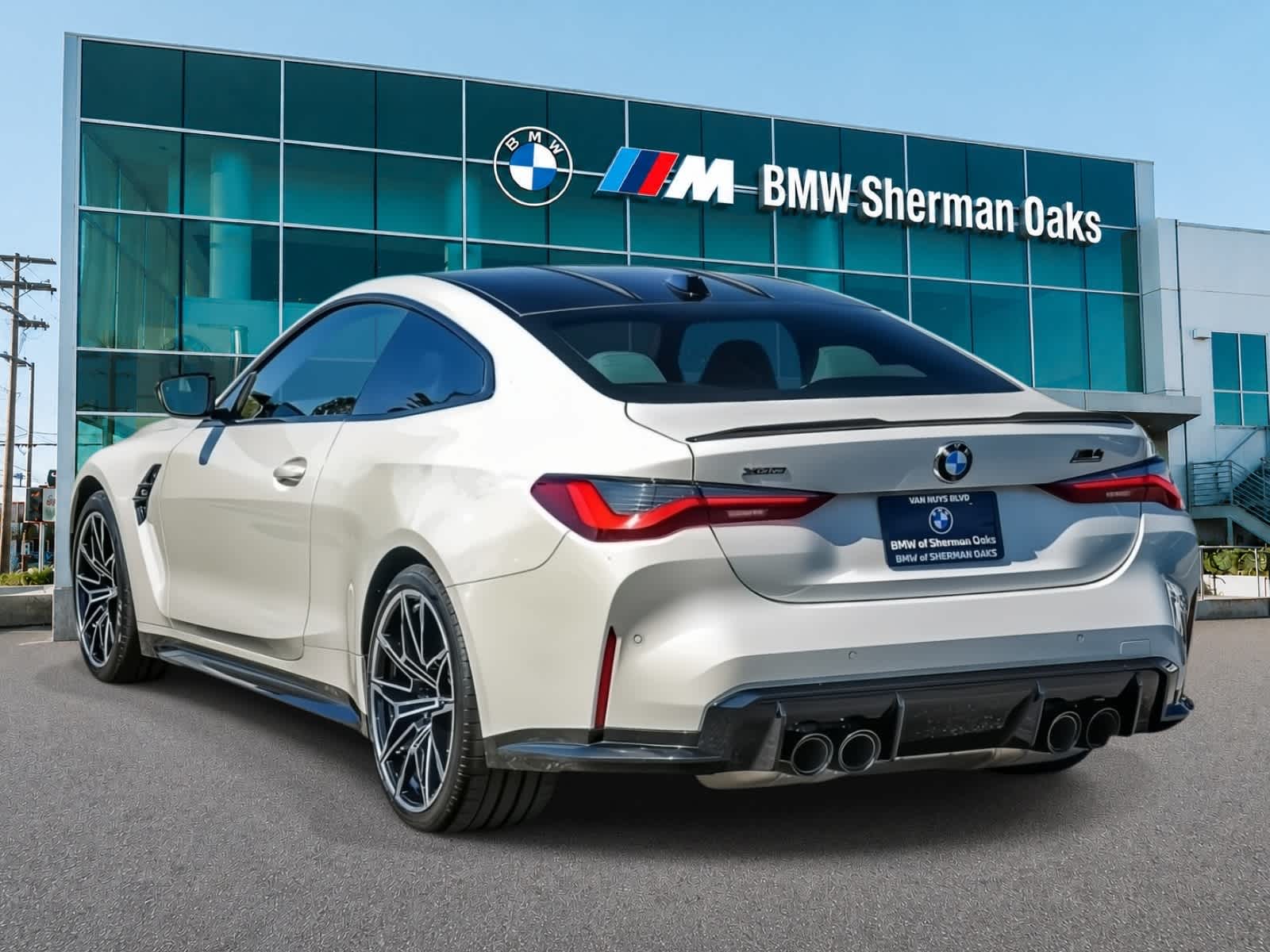 Thumbnail: 2024 BMW M4 - 6