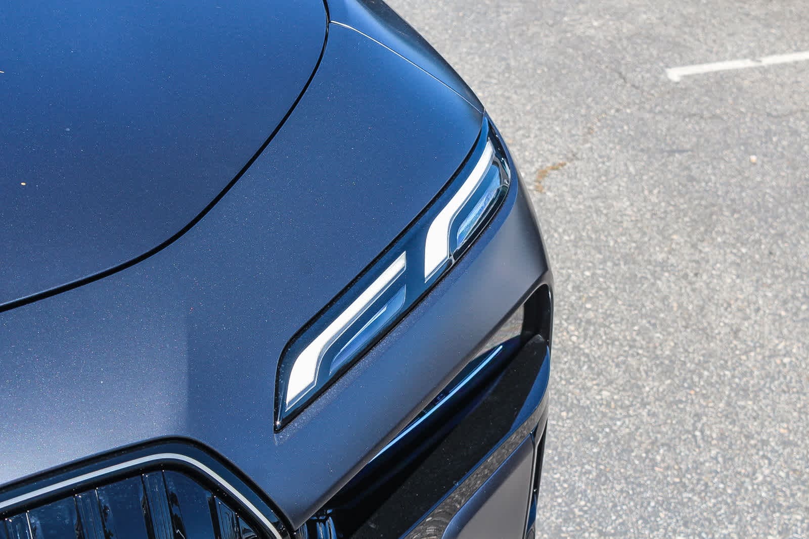 Thumbnail: 2026 BMW 7 Series - 10