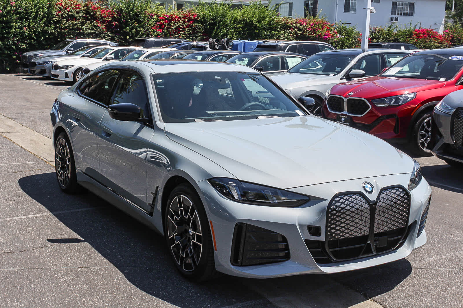 Thumbnail: 2026 BMW i4 - 4