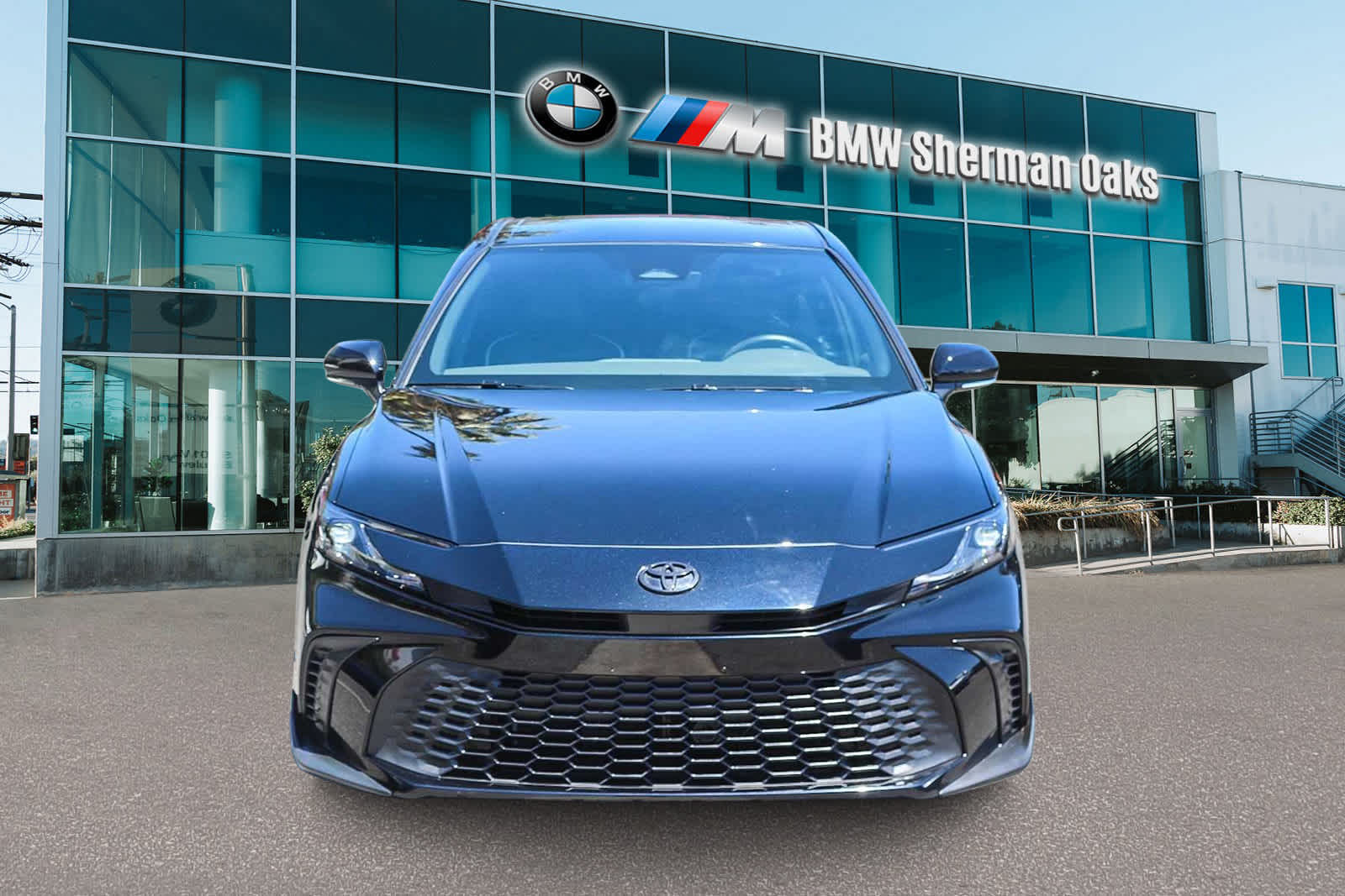 Thumbnail: 2025 Toyota Camry - 2