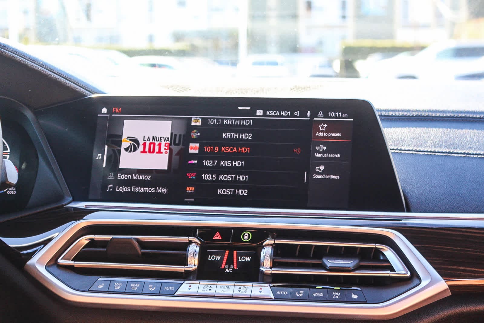 Thumbnail: 2023 BMW X6 - 14