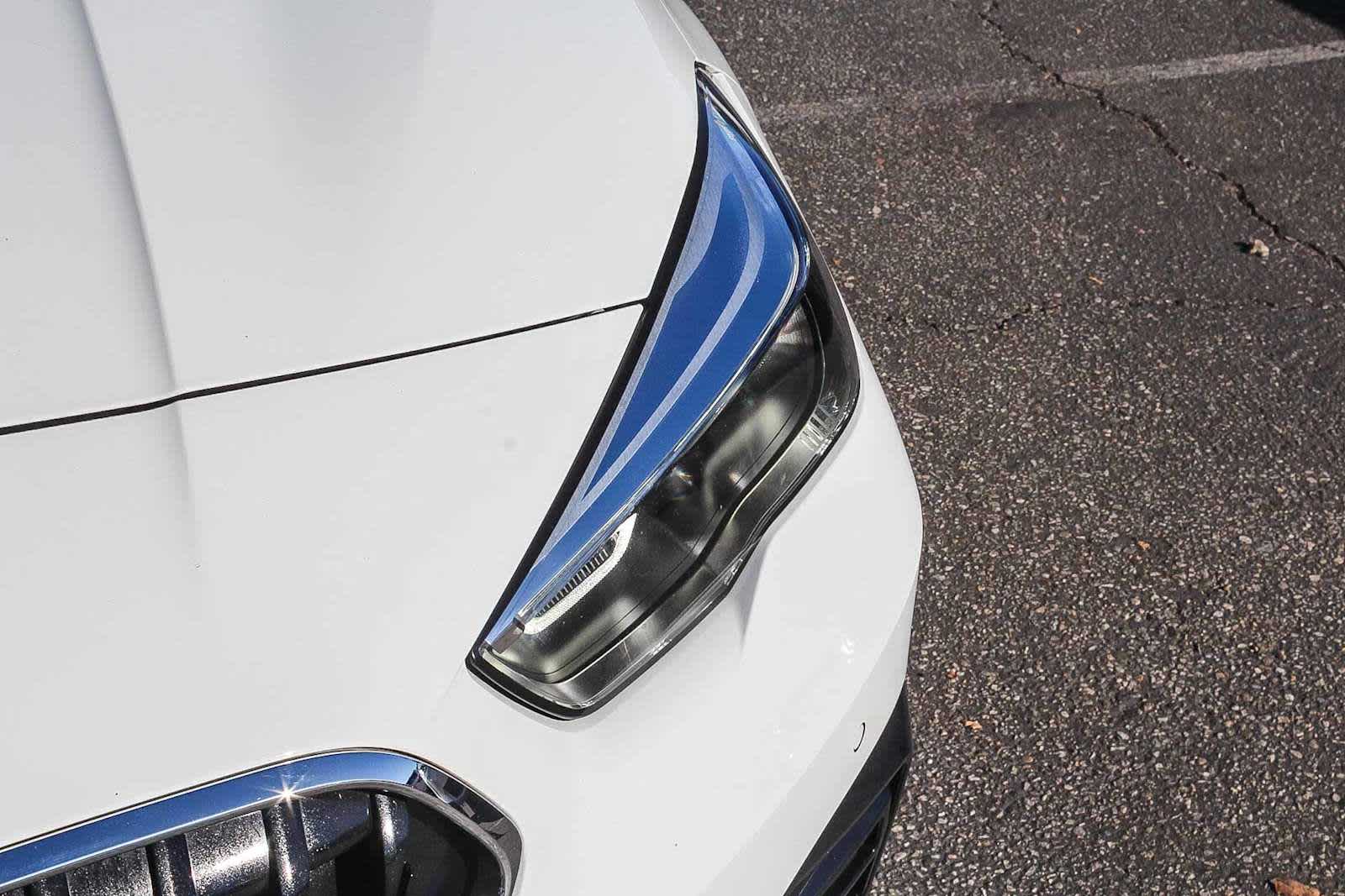 Thumbnail: 2023 BMW 2 Series - 10