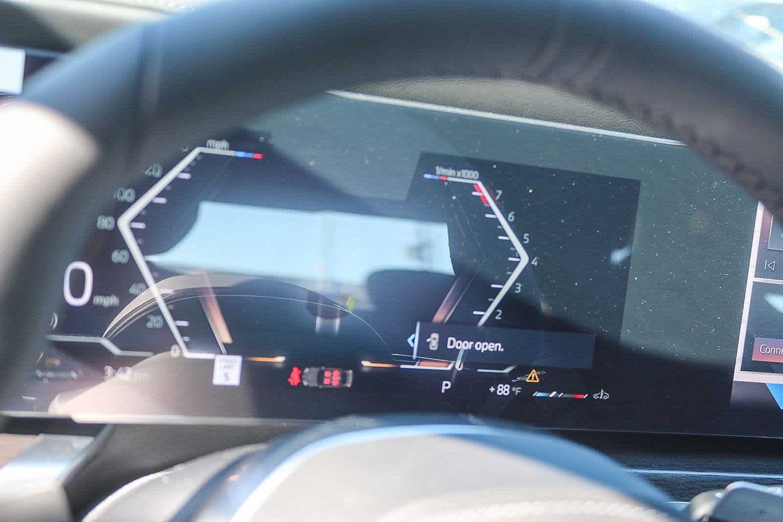 Thumbnail: 2026 BMW 7 Series - 22