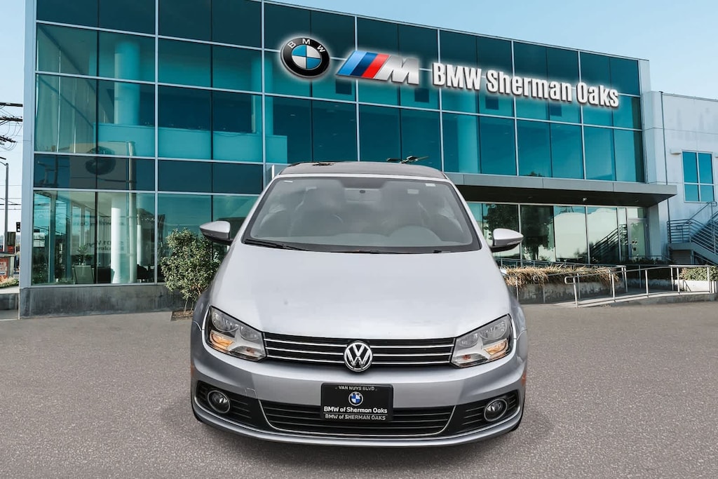 Used 2013 Volkswagen Eos Komfort Convertible