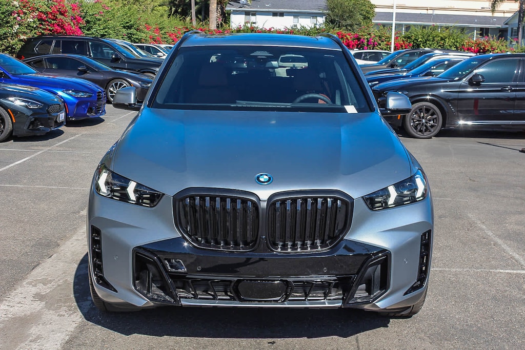 New 2026 BMW X5 PHEV xDrive50e SUV