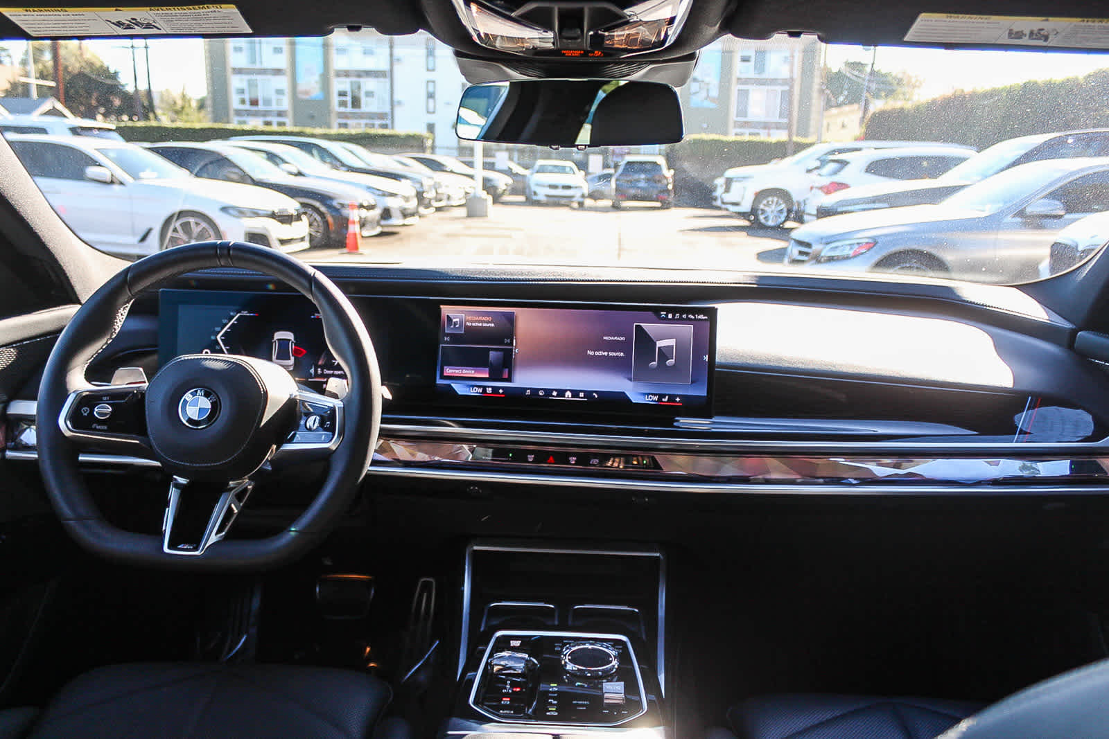 Thumbnail: 2025 BMW 7 Series - 12