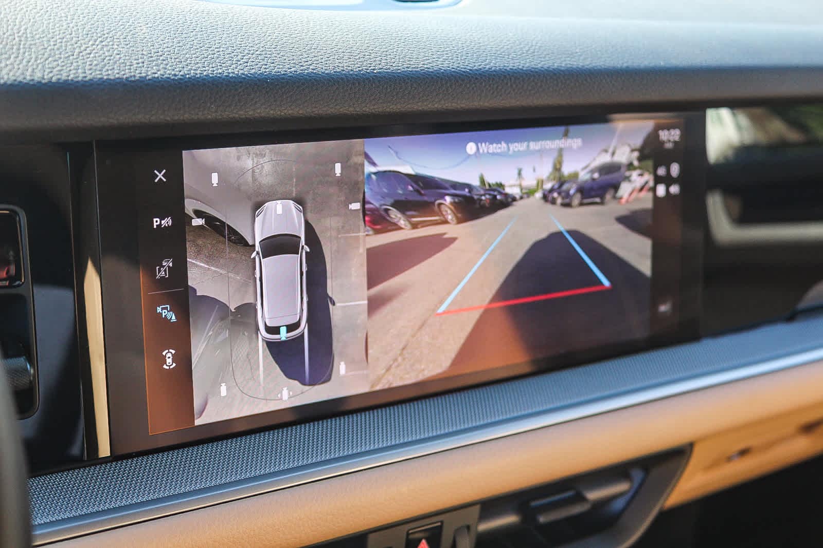 Thumbnail: 2025 Porsche Cayenne - 24