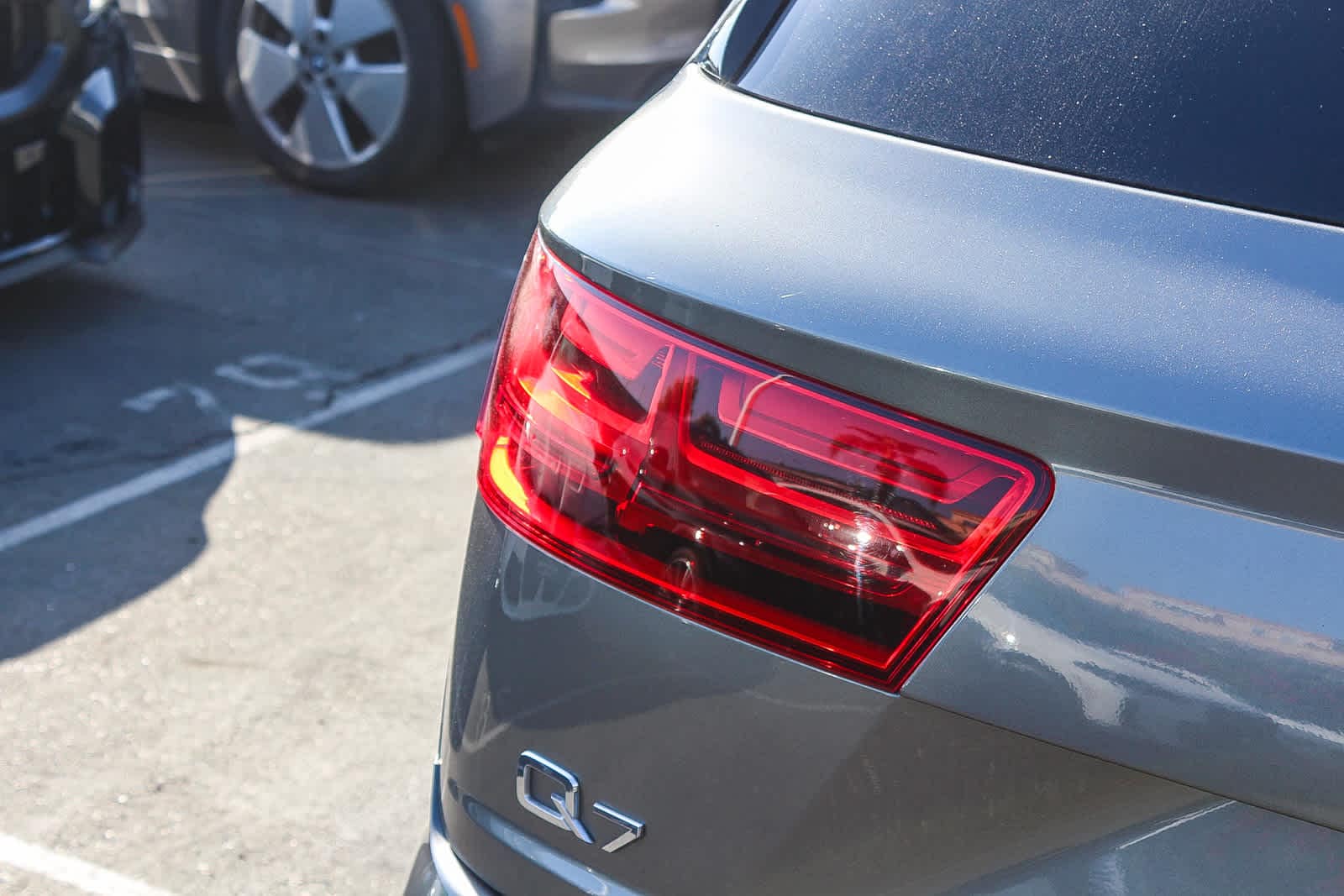 Thumbnail: 2017 Audi Q7 - 7