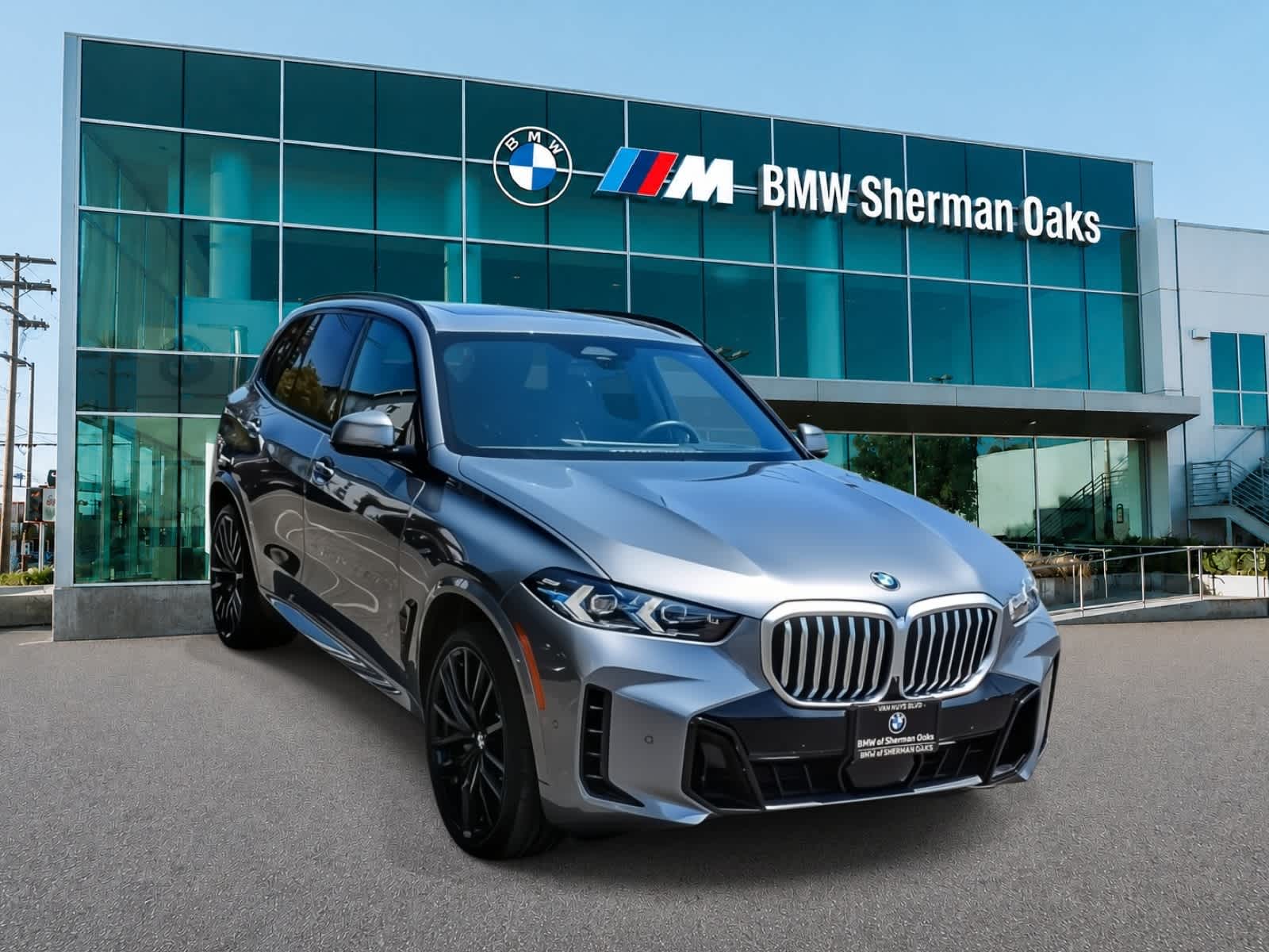 Thumbnail: 2026 BMW X5 - 2