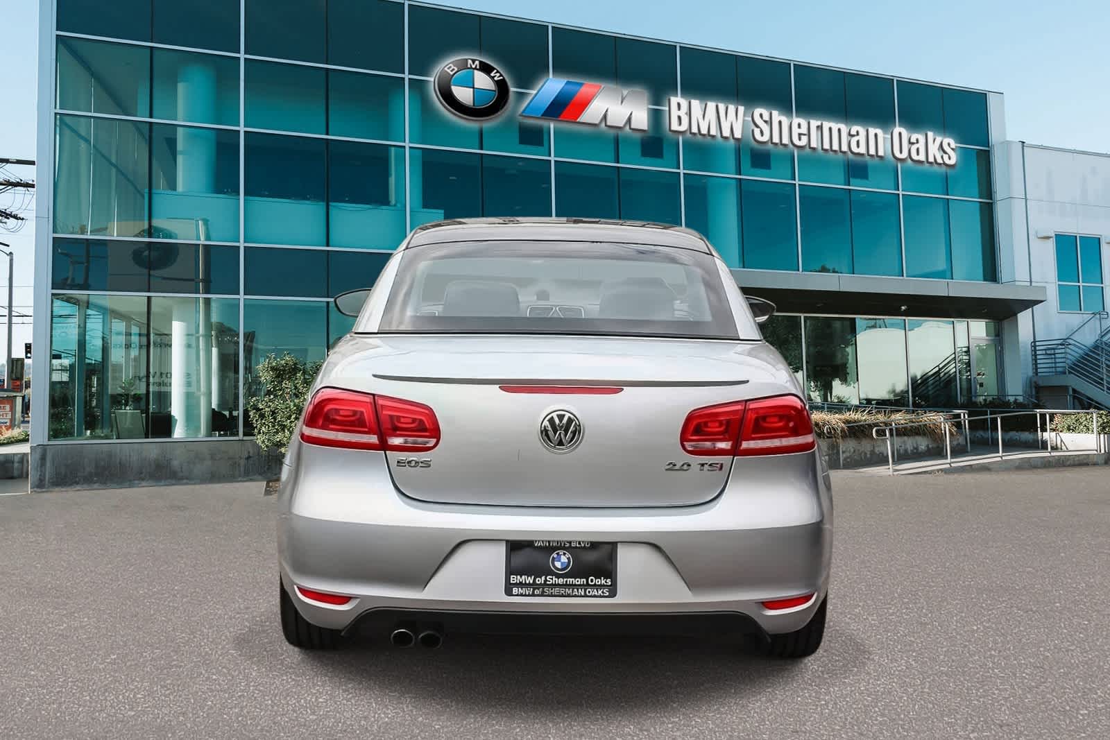 Thumbnail: 2013 Volkswagen Eos - 10