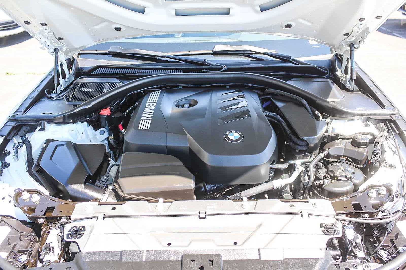 Thumbnail: 2026 BMW 3 Series - 25