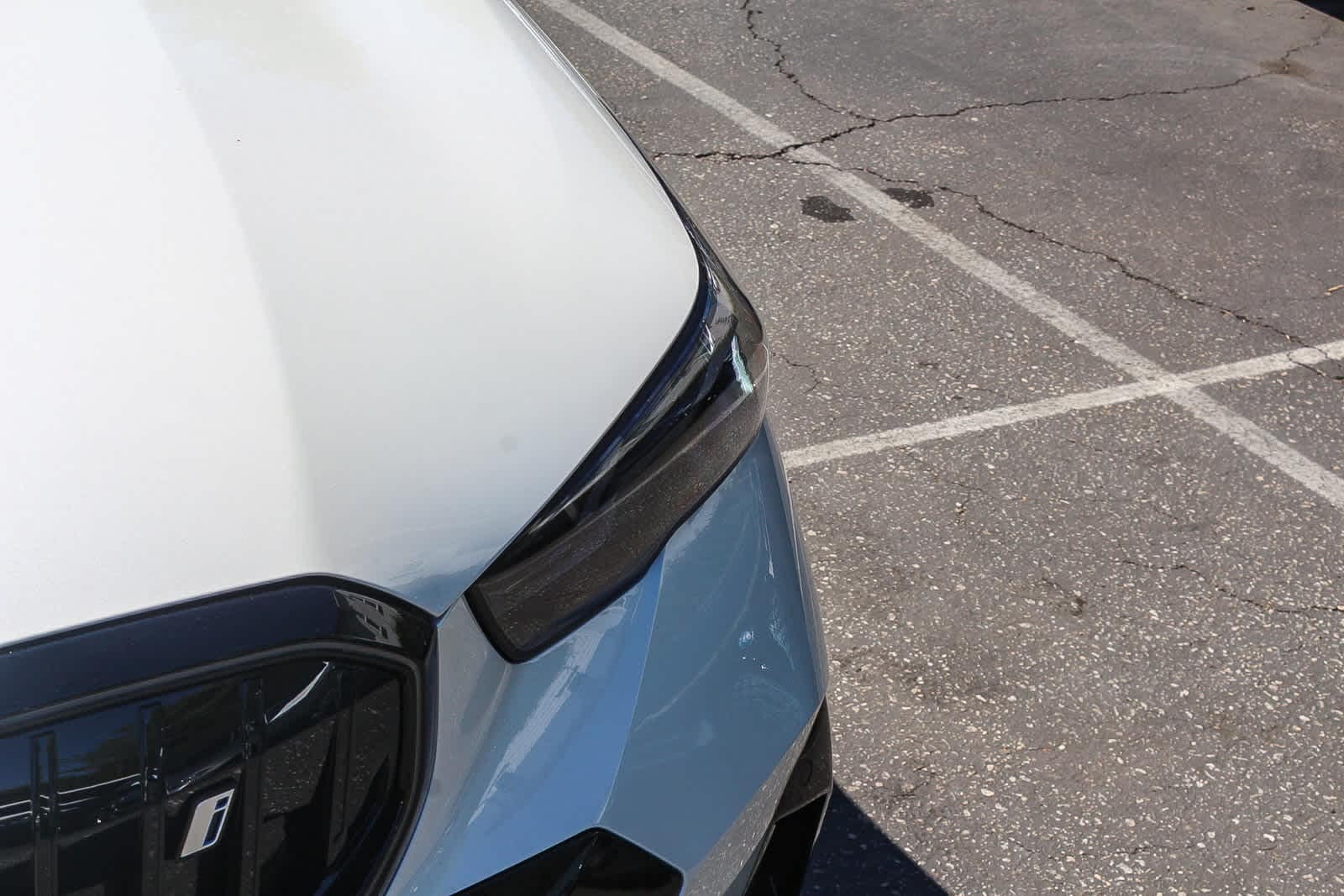 Thumbnail: 2026 BMW i5 - 10