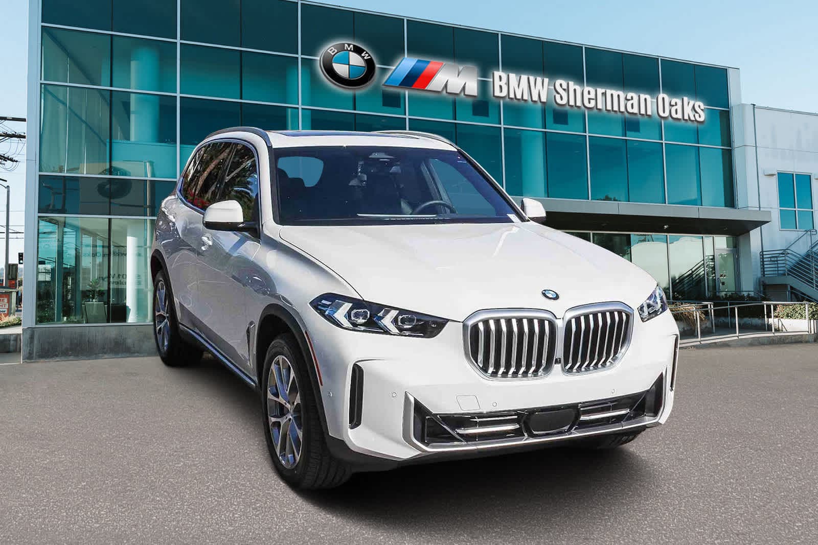 Thumbnail: 2026 BMW X5 - 3