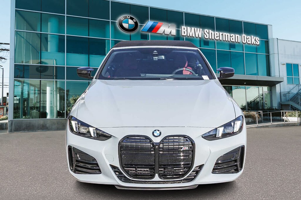 New 2026 BMW M440i Convertible