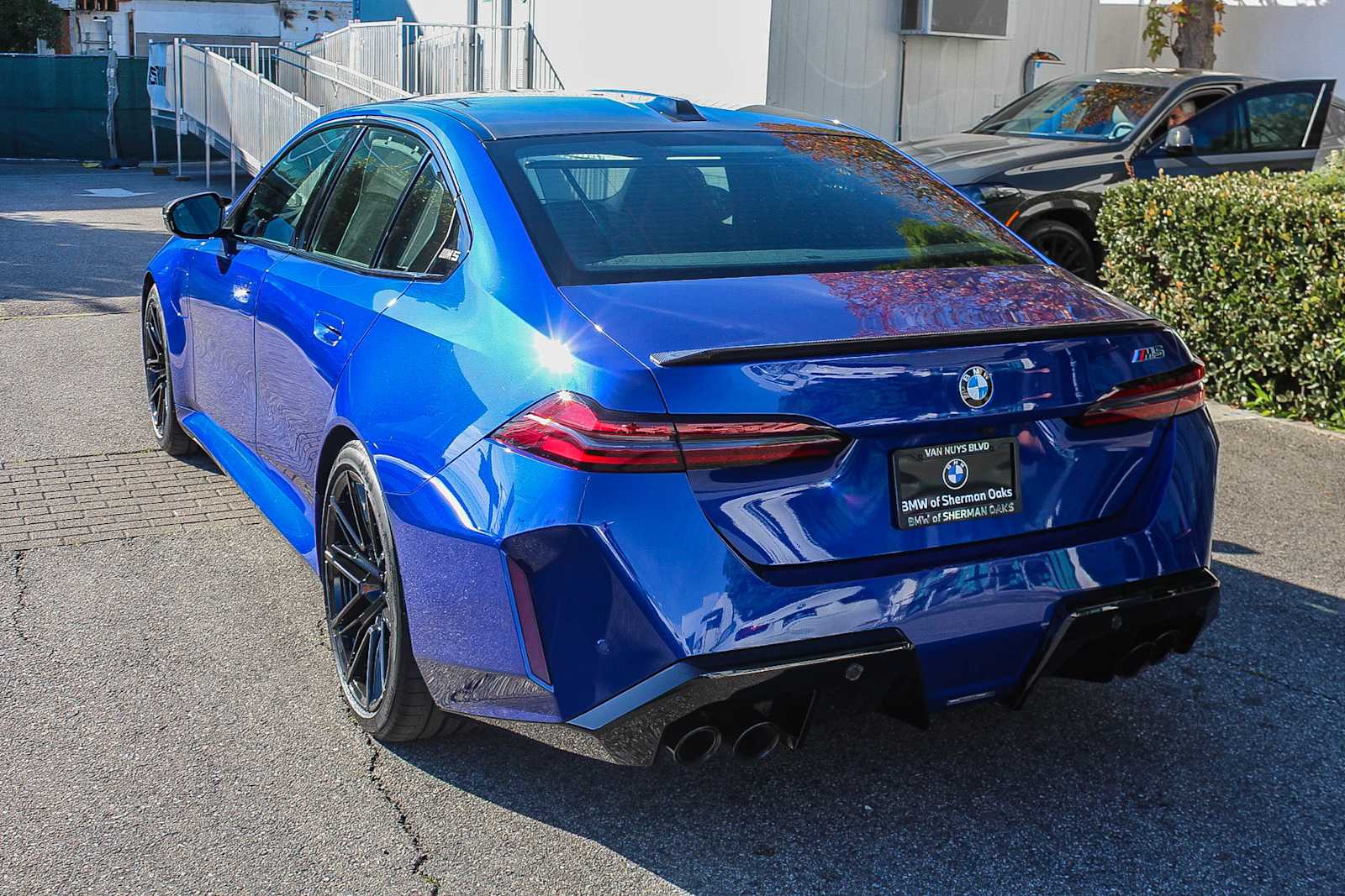 Thumbnail: 2025 BMW M5 - 11