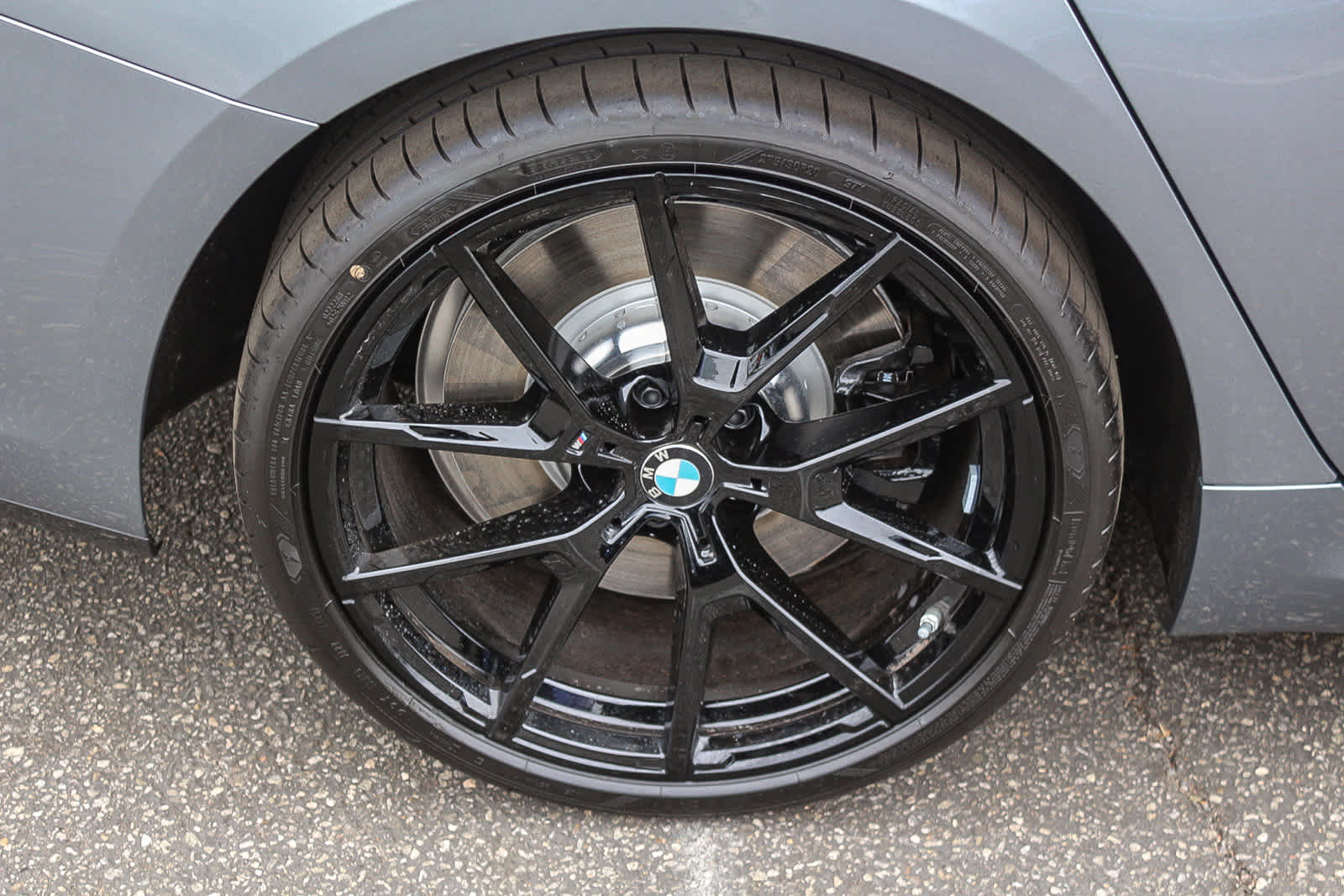 Thumbnail: 2026 BMW 8 Series - 8