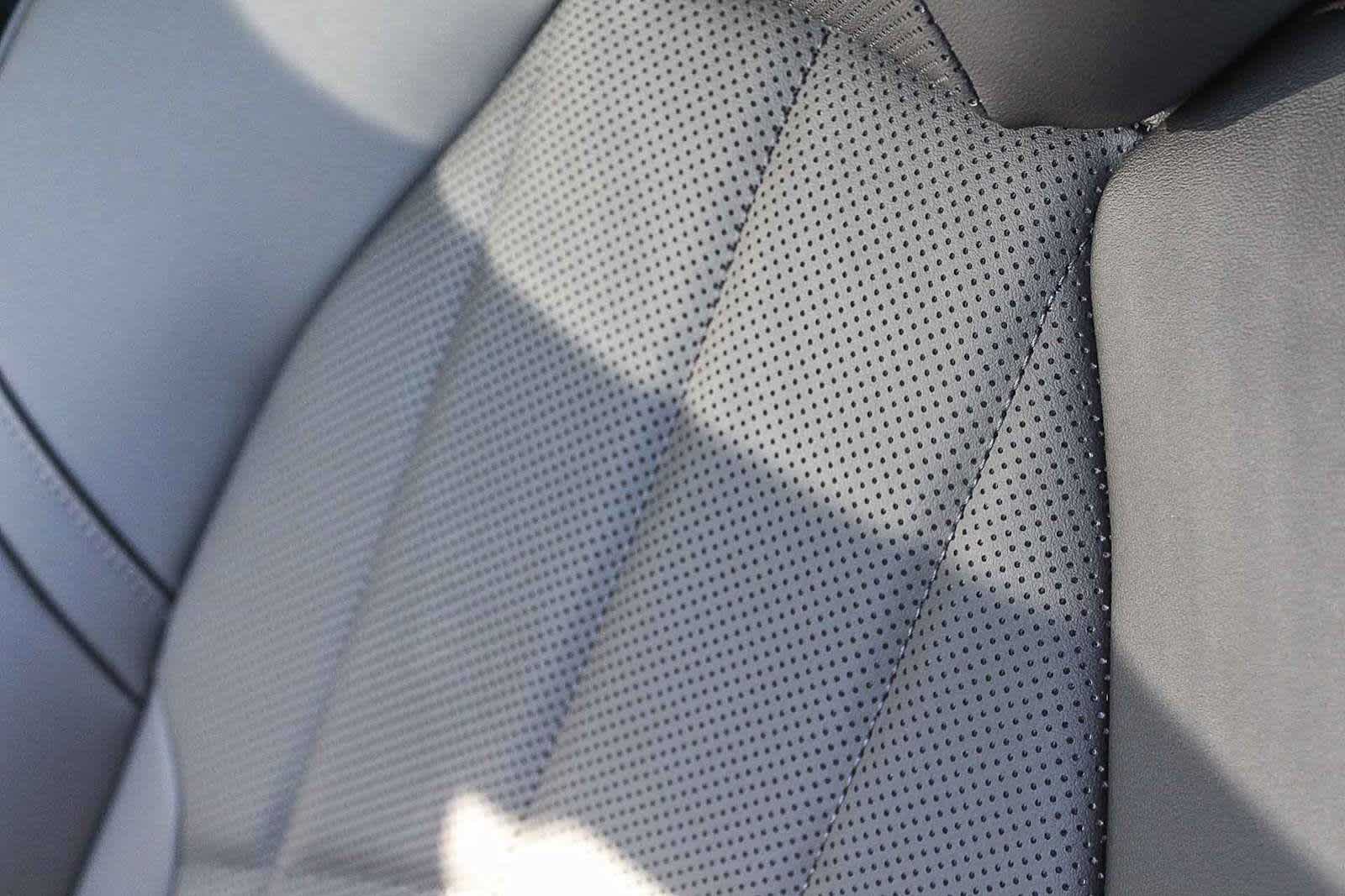 Thumbnail: 2026 BMW 5 Series - 24