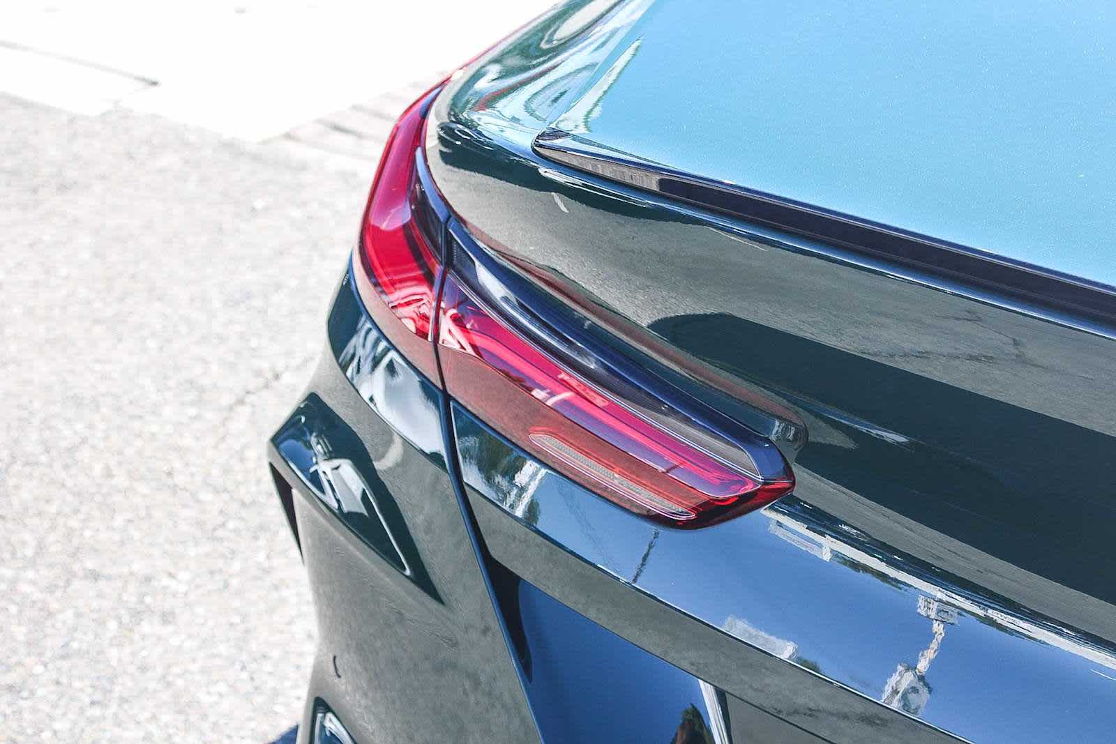 Thumbnail: 2025 BMW M8 - 7