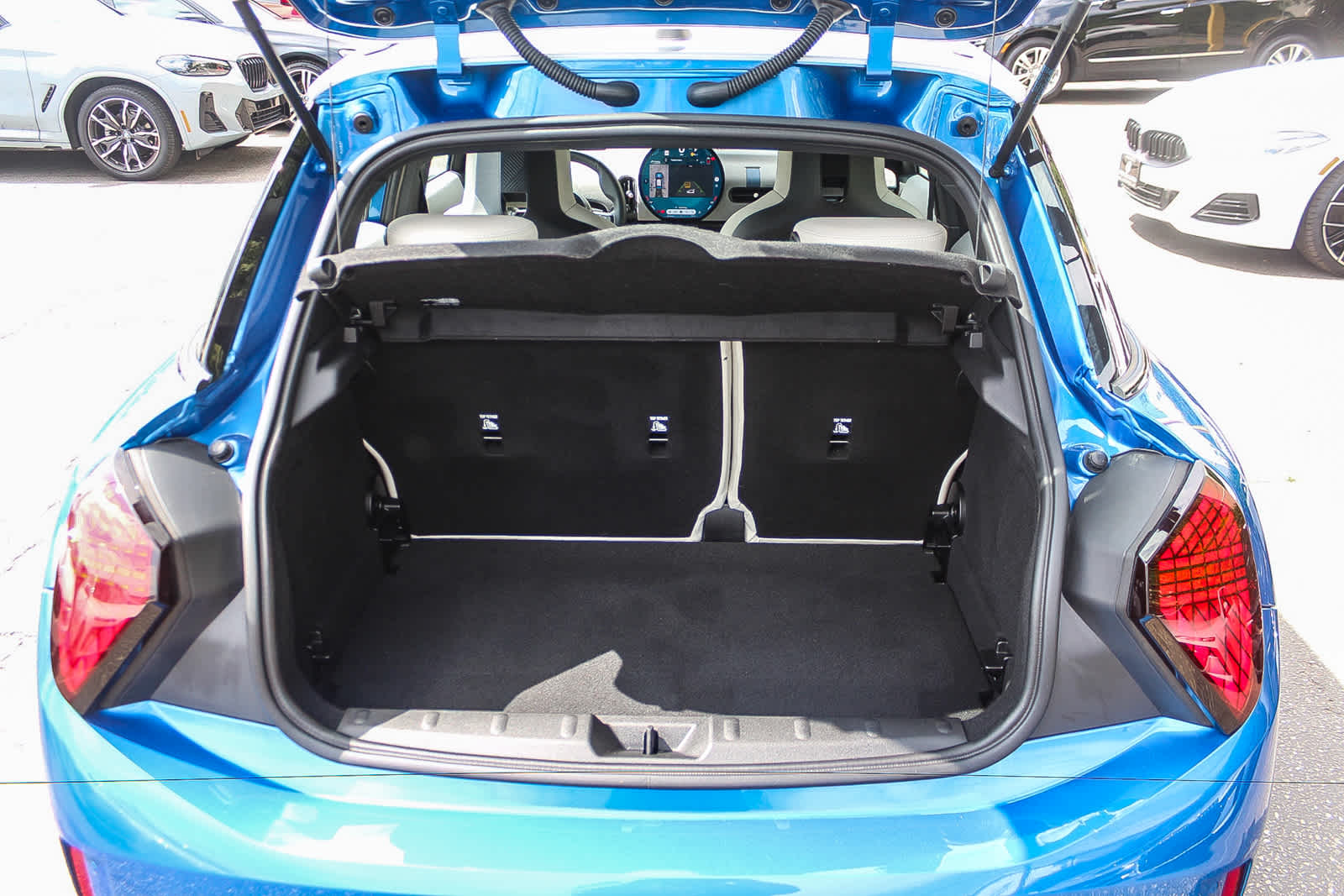 Thumbnail: 2026 MINI Cooper - 25