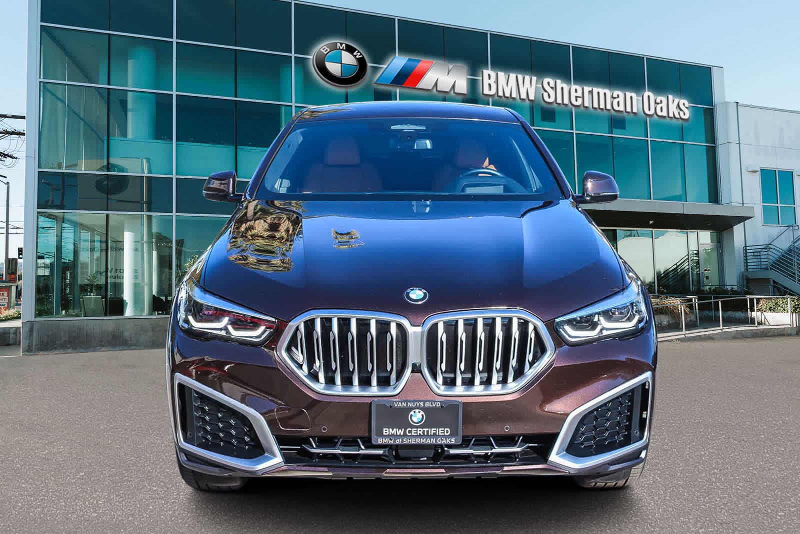Thumbnail: 2023 BMW X6 - 2
