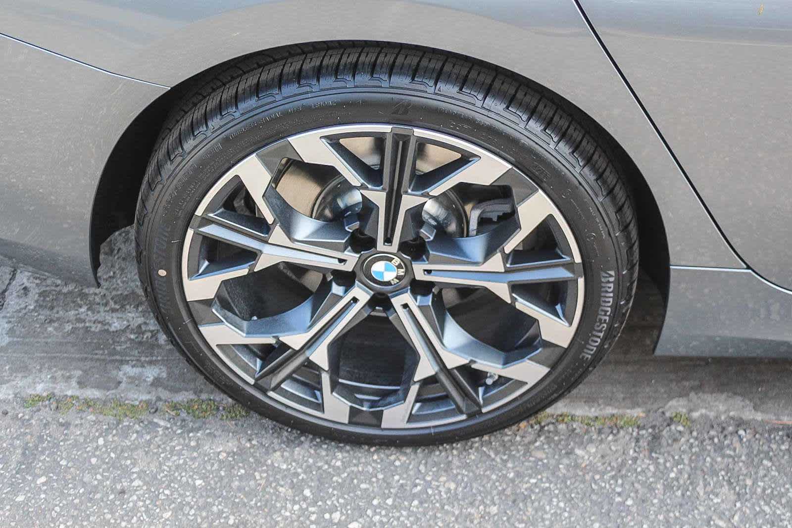 Thumbnail: 2026 BMW 3 Series - 8