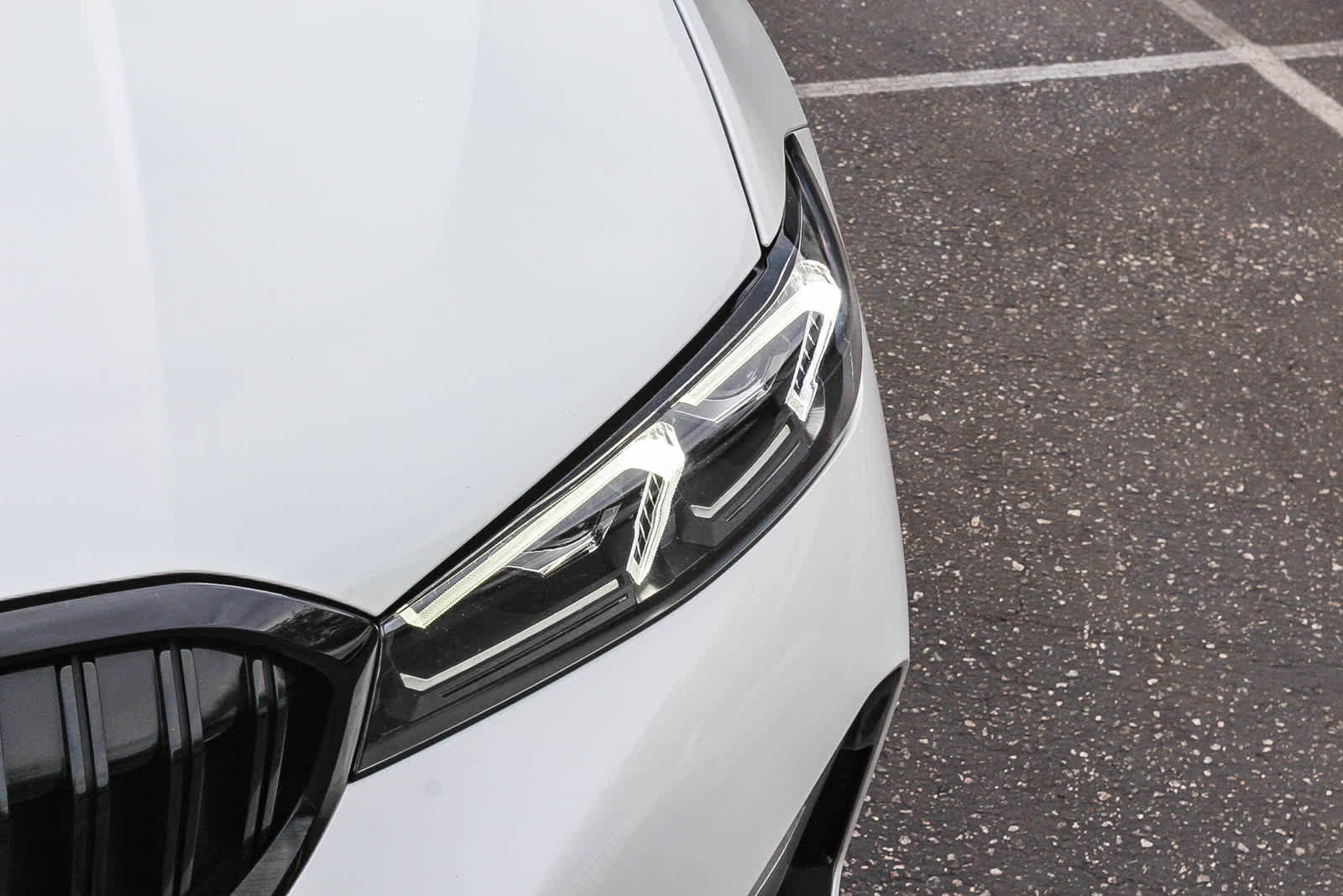 Thumbnail: 2023 BMW 3 Series - 10